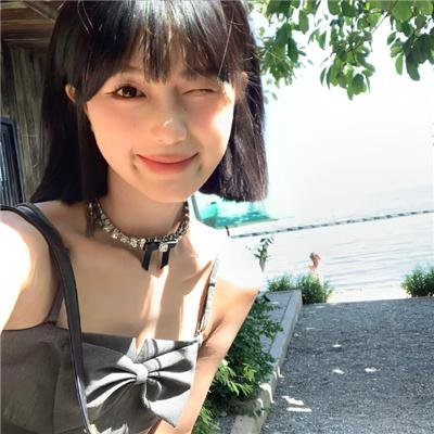 云曙碧